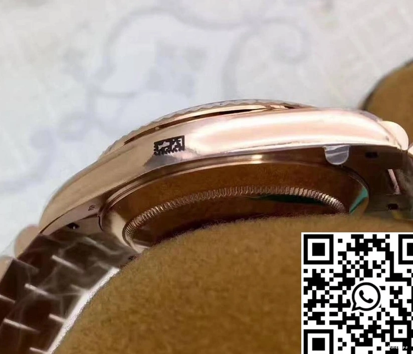 Dial 40 Rose Gold Rolex Factory 40MM Day-Date 228235 EW Sundust 0327